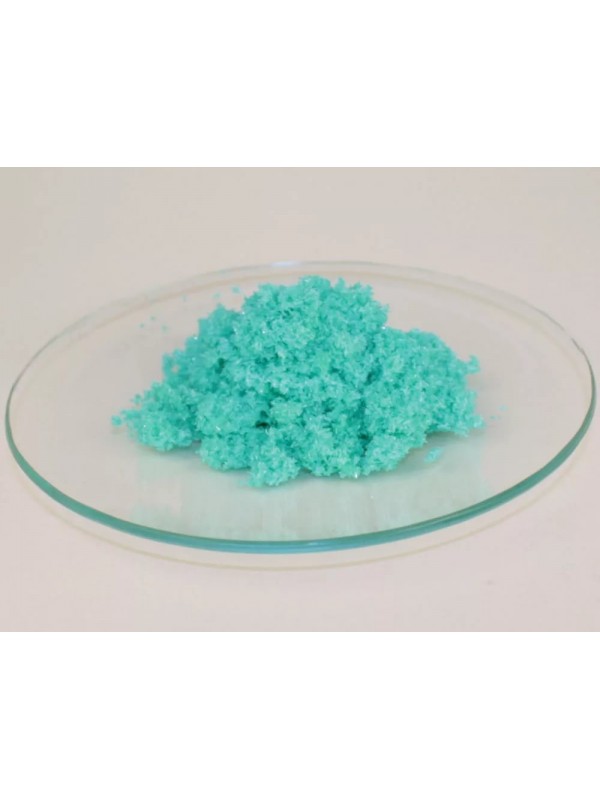 Хлорид меди класс неорганических соединений. Хлорид меди 2. Хлорид меди 2 цвет. Хлорид меди 2 безводный цвет. Cucl2.